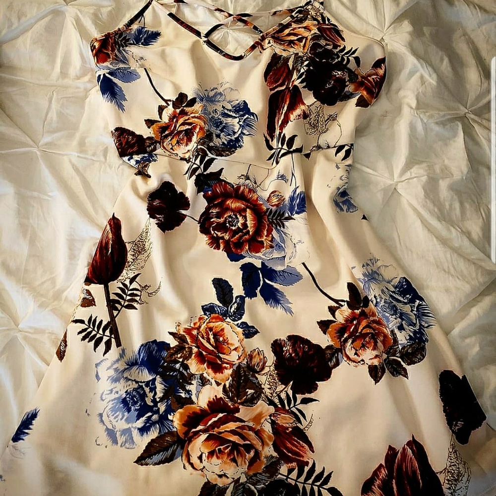 Brand new plus size white floral skater dress!